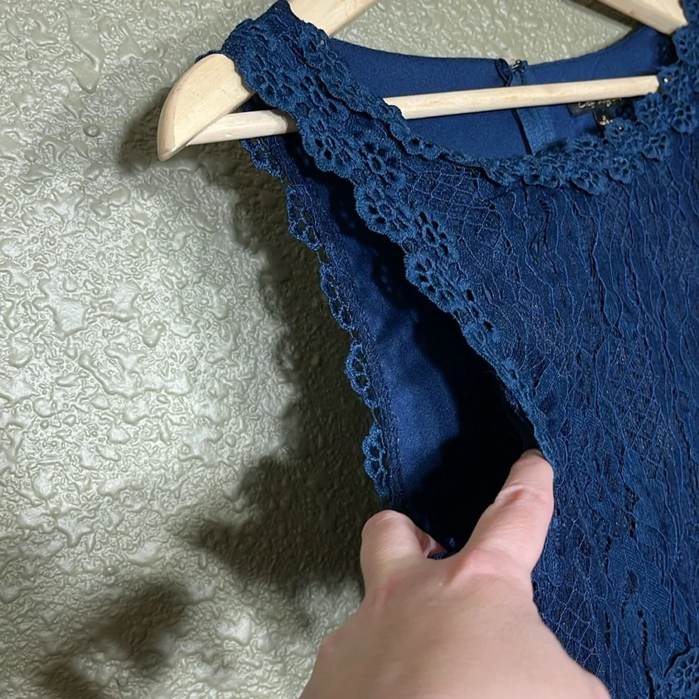 CITY TRIANGLES Scalloped Lace A-Line Dress - Picture 11 of 15